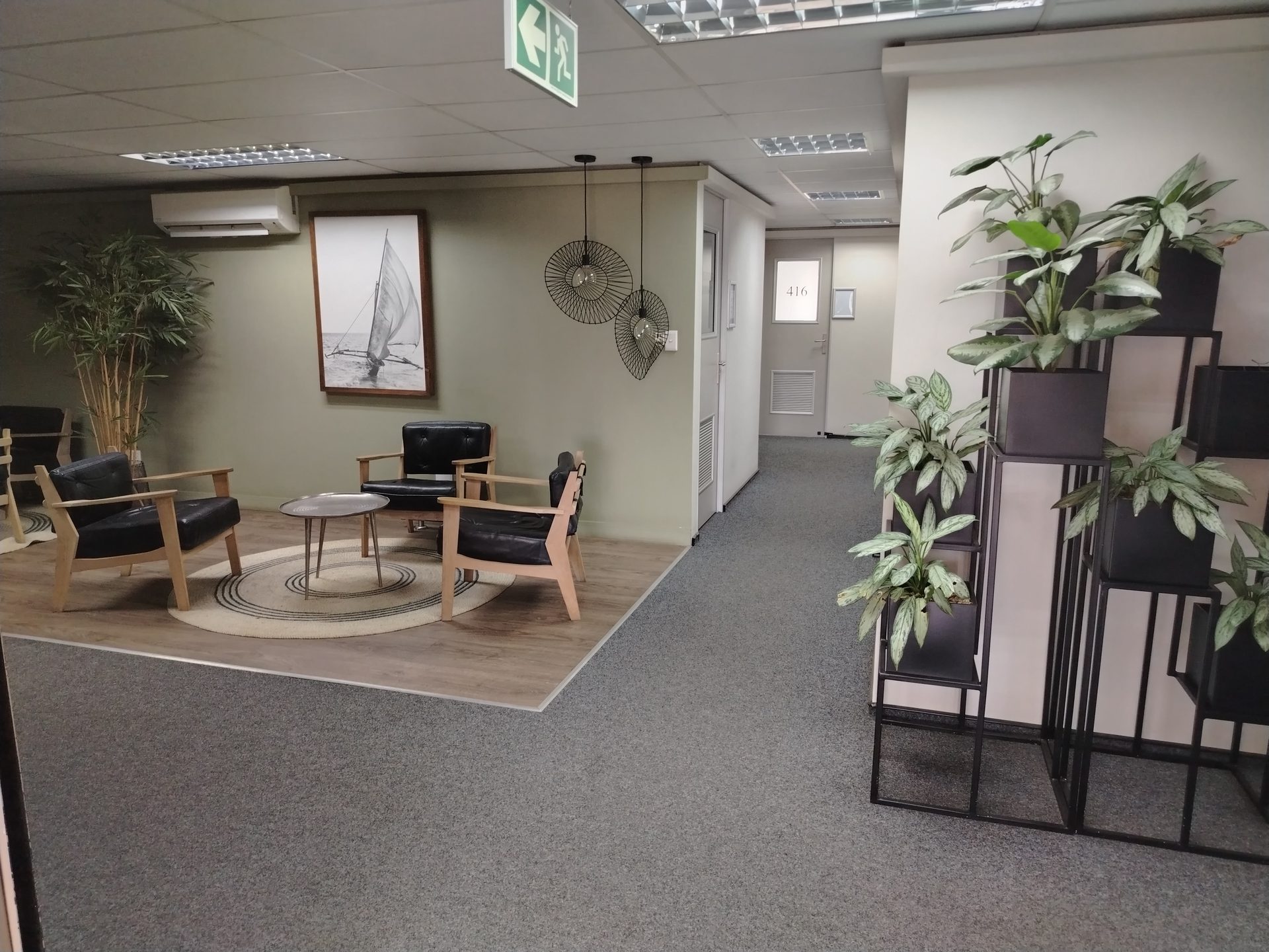 Esselen Towers lounge and corridor to suite 416